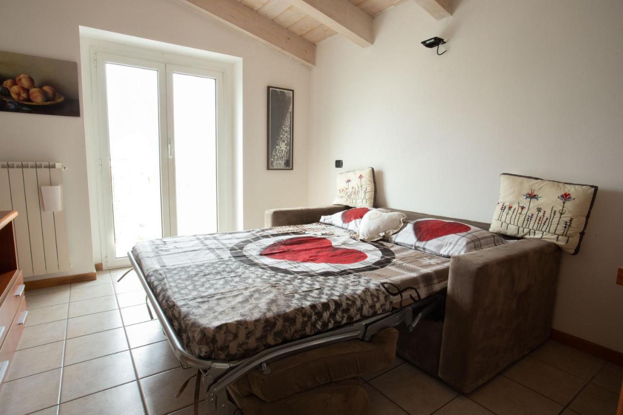 Casa Vacanze Valeria Sondrio Ngoại thất bức ảnh