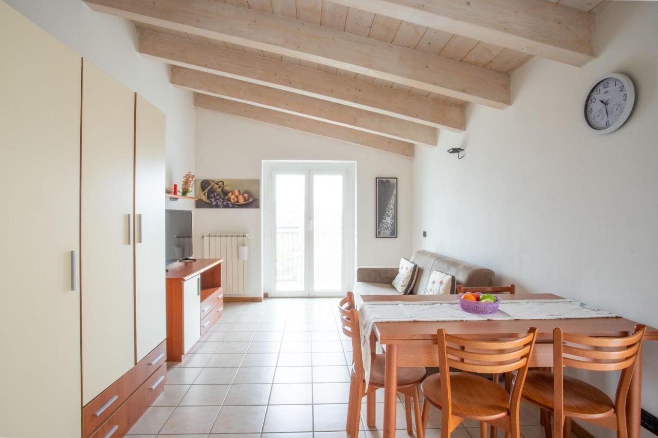 Casa Vacanze Valeria Sondrio Ngoại thất bức ảnh