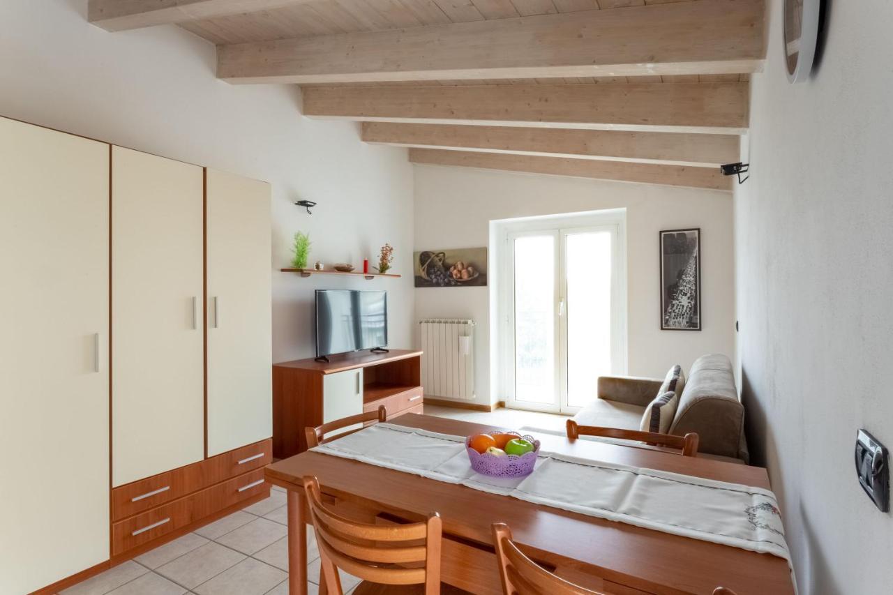 Casa Vacanze Valeria Sondrio Ngoại thất bức ảnh
