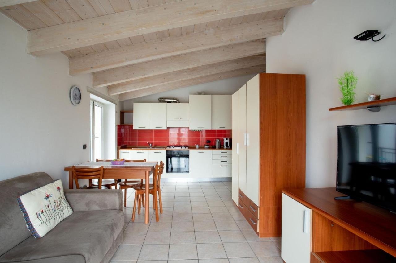 Casa Vacanze Valeria Sondrio Ngoại thất bức ảnh