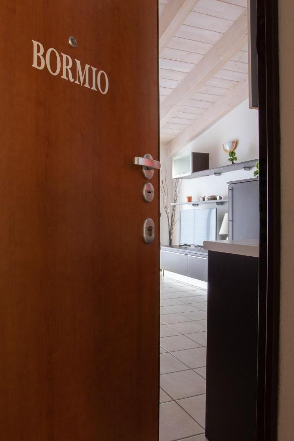 Casa Vacanze Valeria Sondrio Ngoại thất bức ảnh